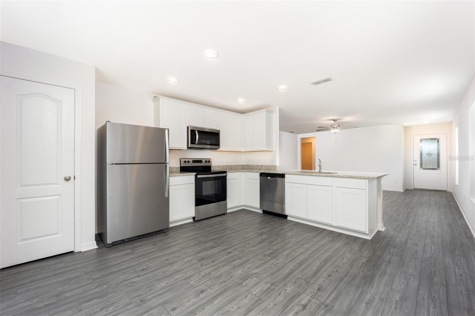 Image 4 of 17 For 3804 Corsican Place