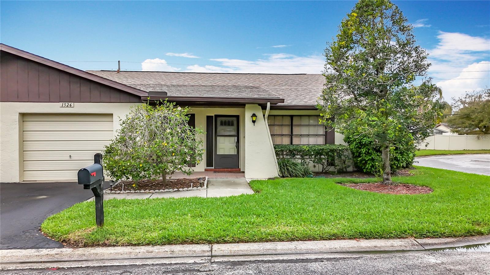 Details for 1526 King Drive 1526, DUNEDIN, FL 34698