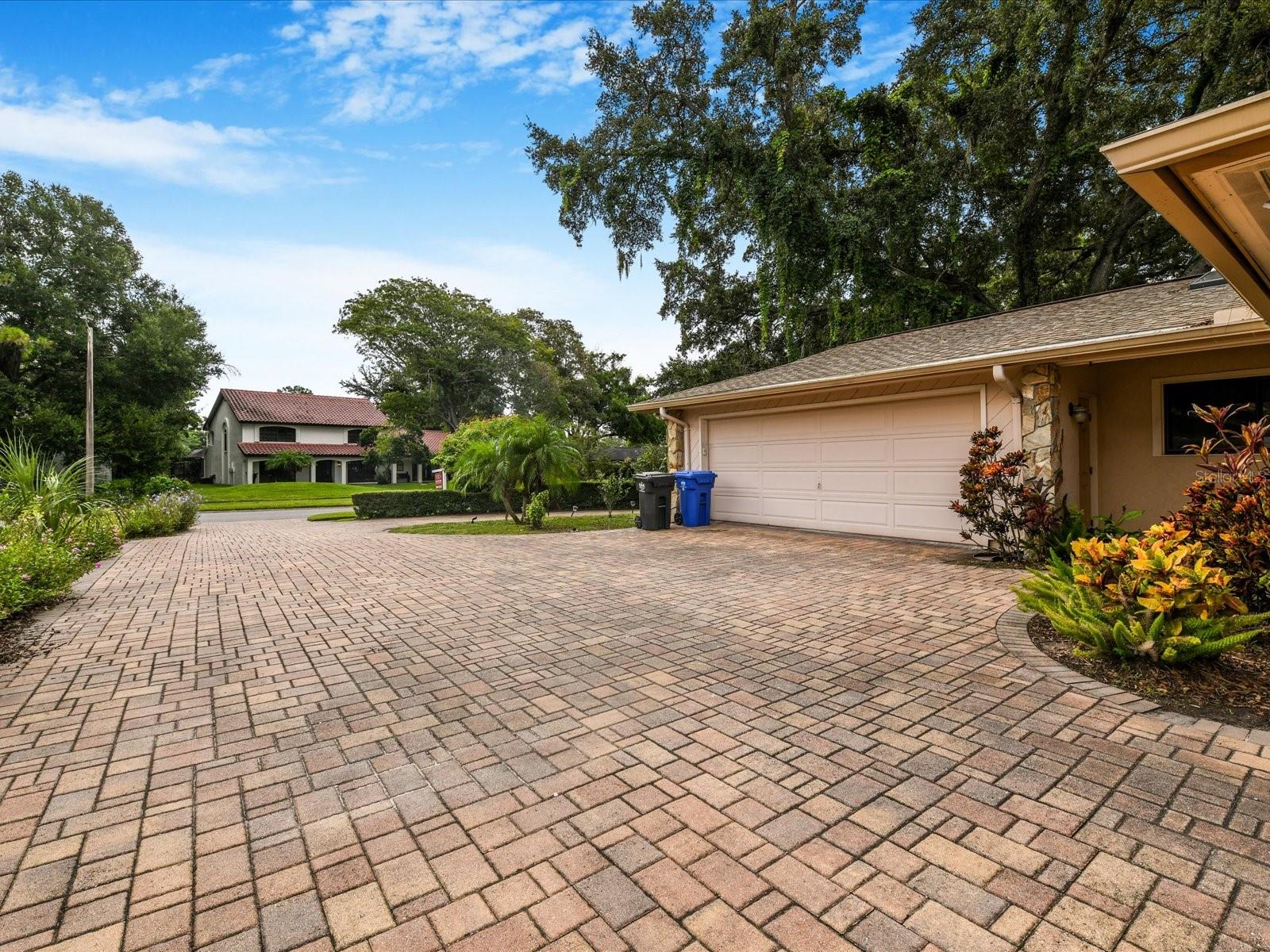 Image 66 of 70 For 13304 Meadowwood Court