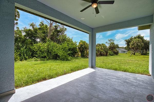 Listing photo id 9 for 9 Tee View Road