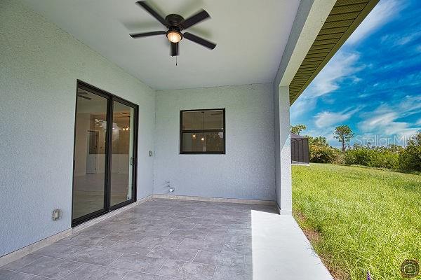 Listing photo id 10 for 9 Tee View Road