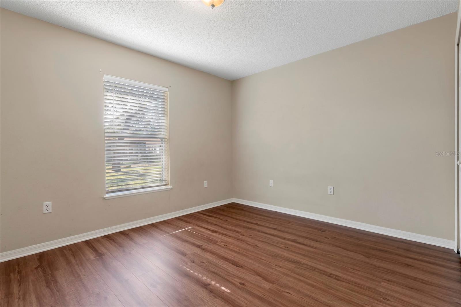 Image 26 of 38 For 2156 Deltona Boulevard
