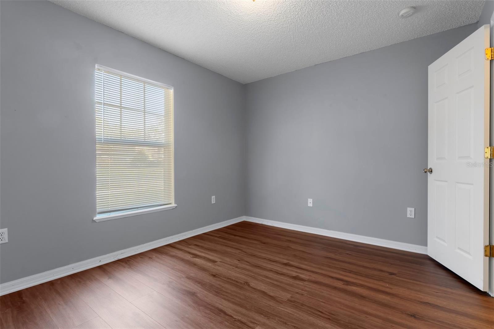 Image 33 of 38 For 2156 Deltona Boulevard