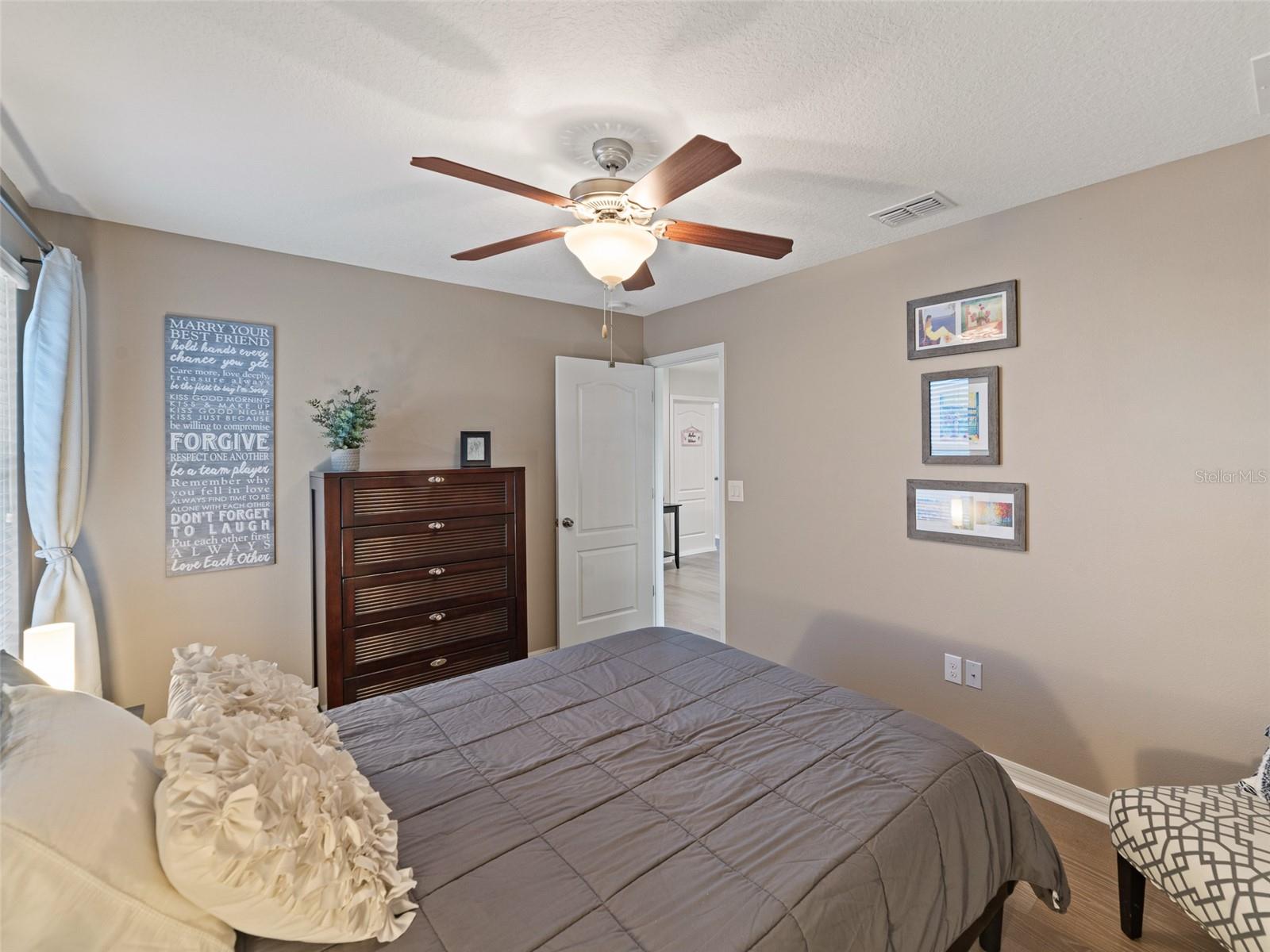 Listing photo id 30 for 12310 Juniper Field Court