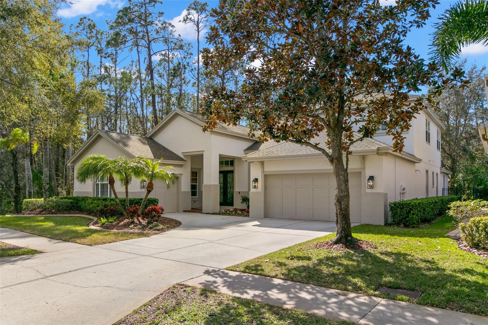 Listing photo id 0 for 14841 Tudor Chase Drive