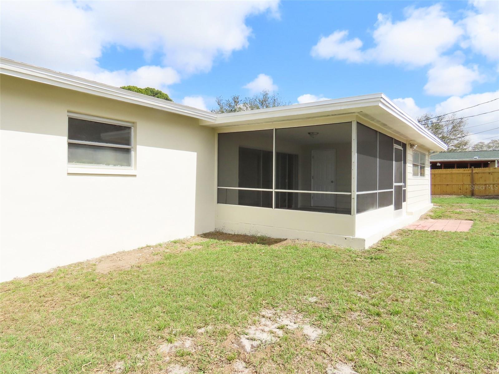 Image 8 of 45 For 3094 Vernon Terrace