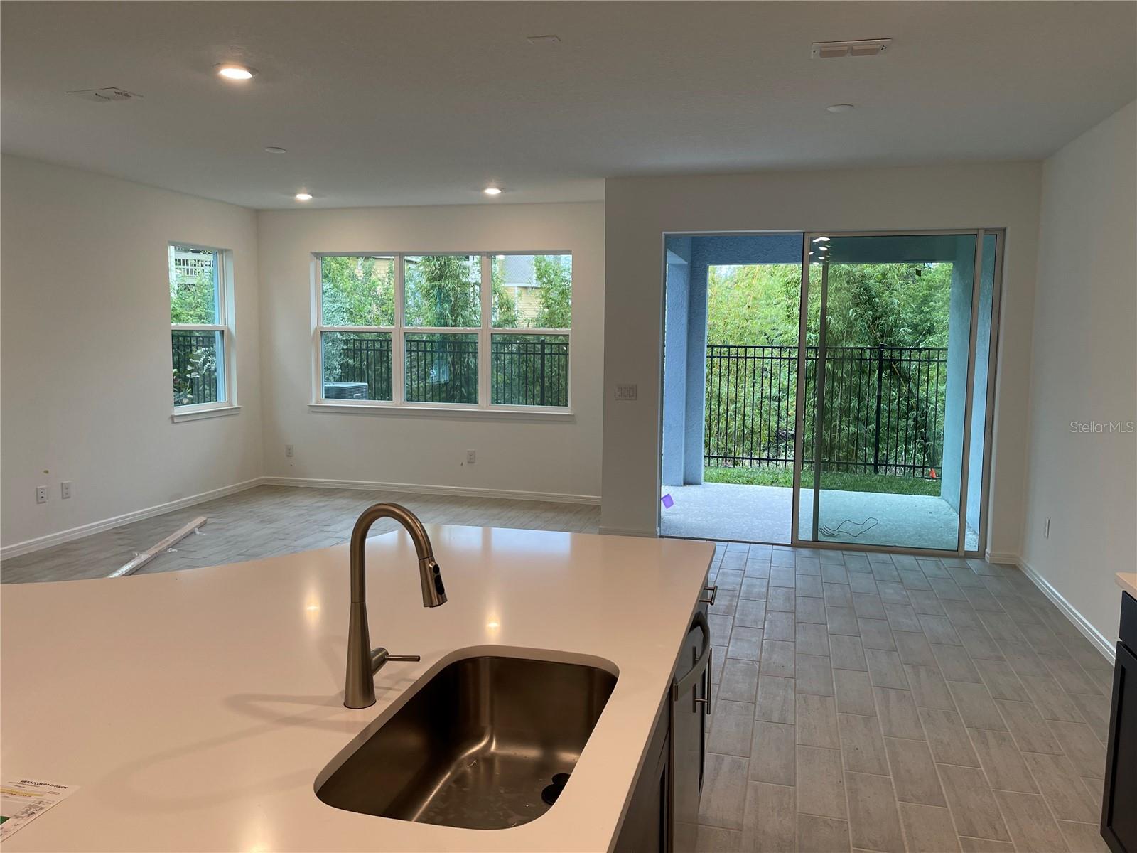 Image 13 of 16 For 11292 Beach Walk Way Ne