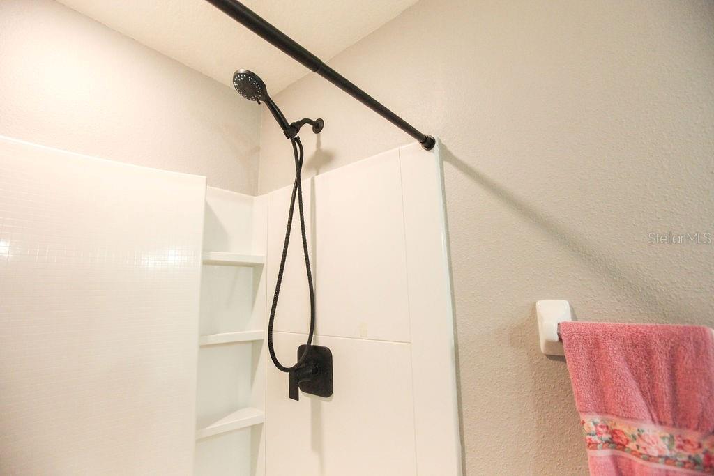 Listing photo id 18 for 7771 Davie Ray Drive
