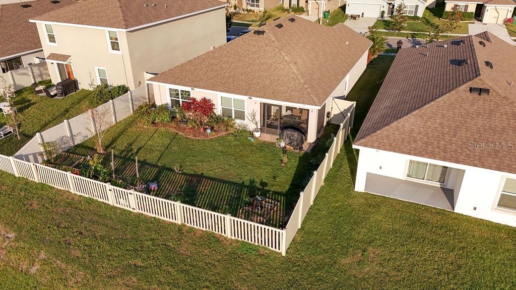 Listing photo id 24 for 7771 Davie Ray Drive