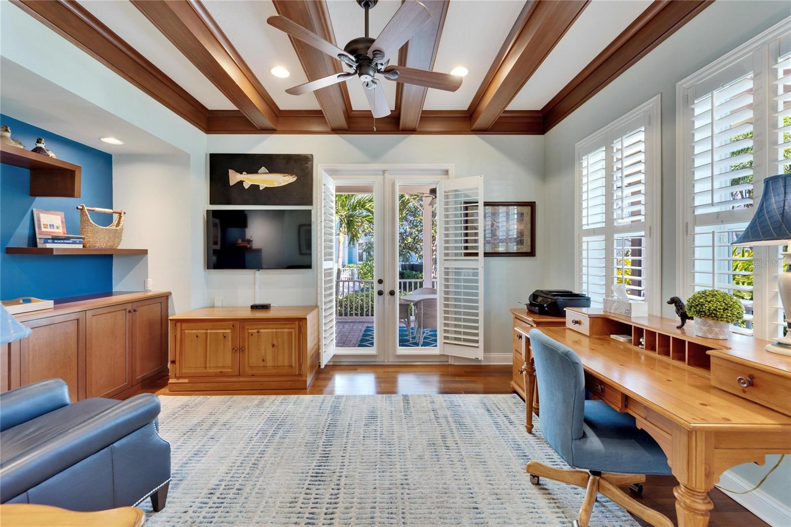 Image 31 of 100 For 5616 Seagrass Place