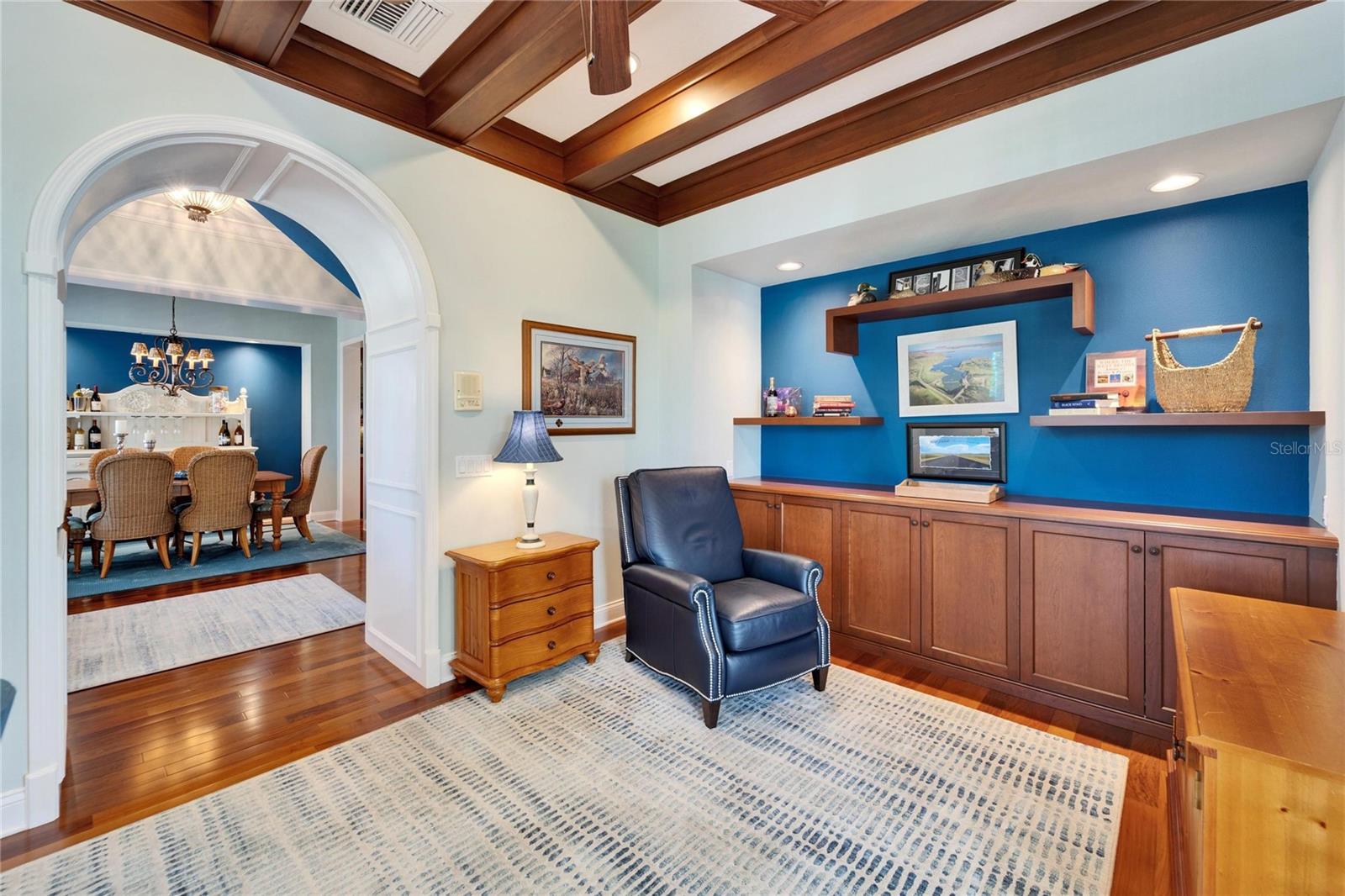 Image 32 of 100 For 5616 Seagrass Place