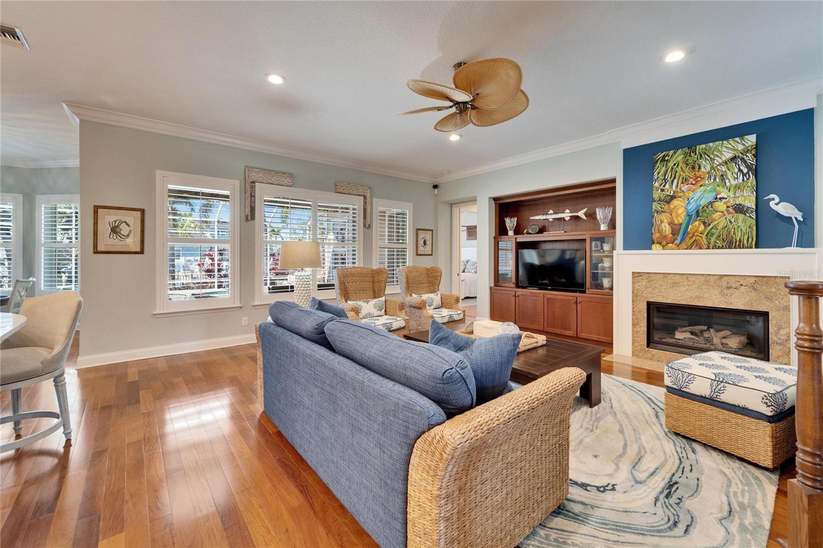 Image 33 of 100 For 5616 Seagrass Place