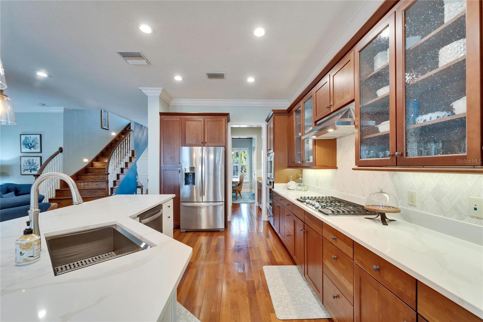 Image 41 of 100 For 5616 Seagrass Place
