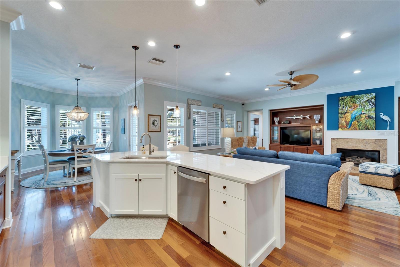 Image 42 of 100 For 5616 Seagrass Place