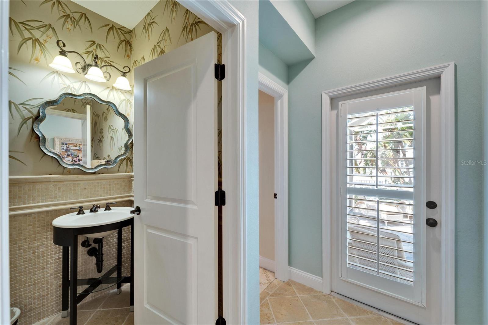 Image 52 of 100 For 5616 Seagrass Place