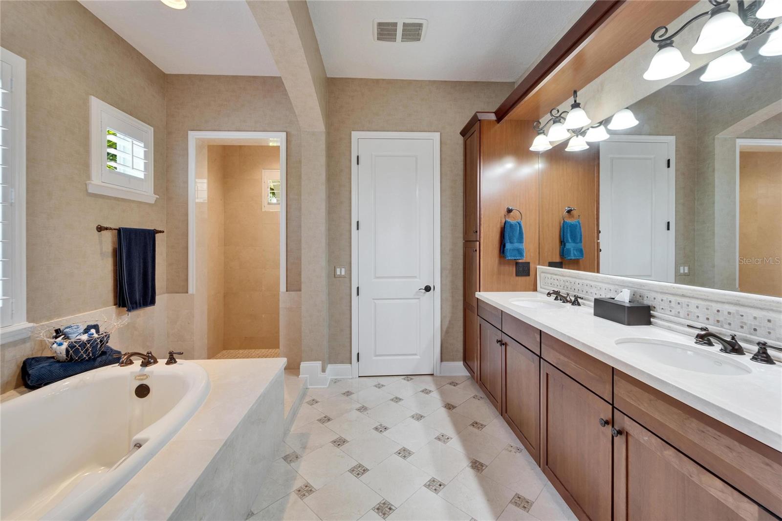Image 62 of 100 For 5616 Seagrass Place
