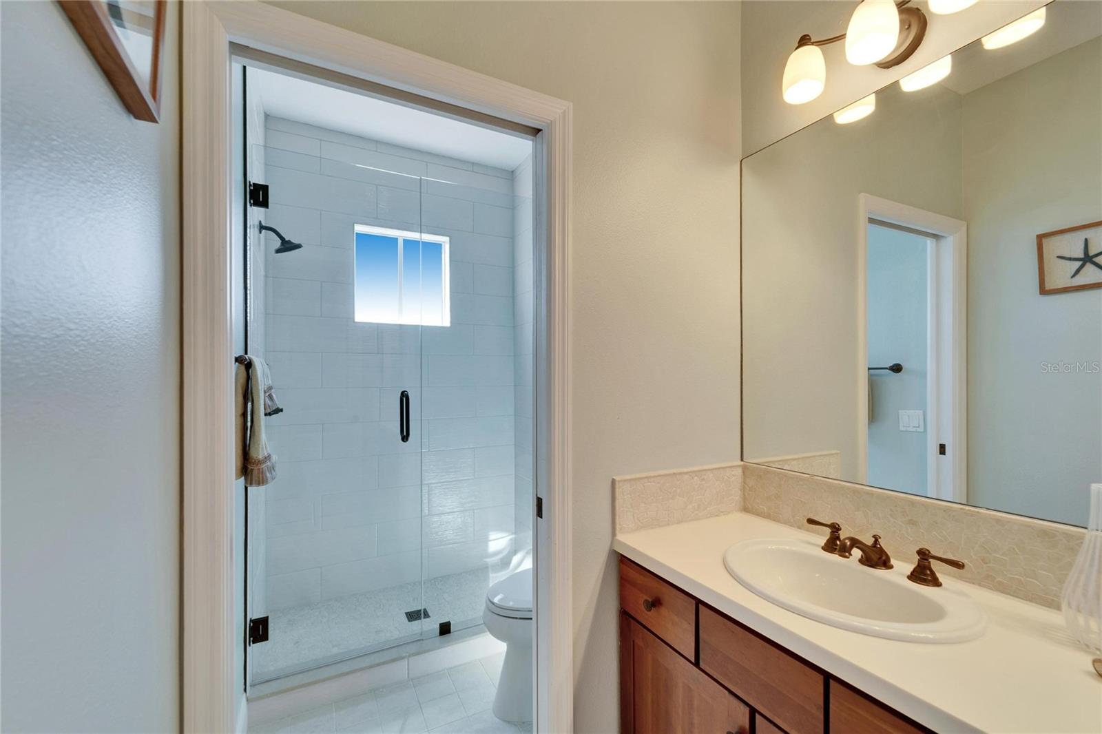 Image 83 of 100 For 5616 Seagrass Place