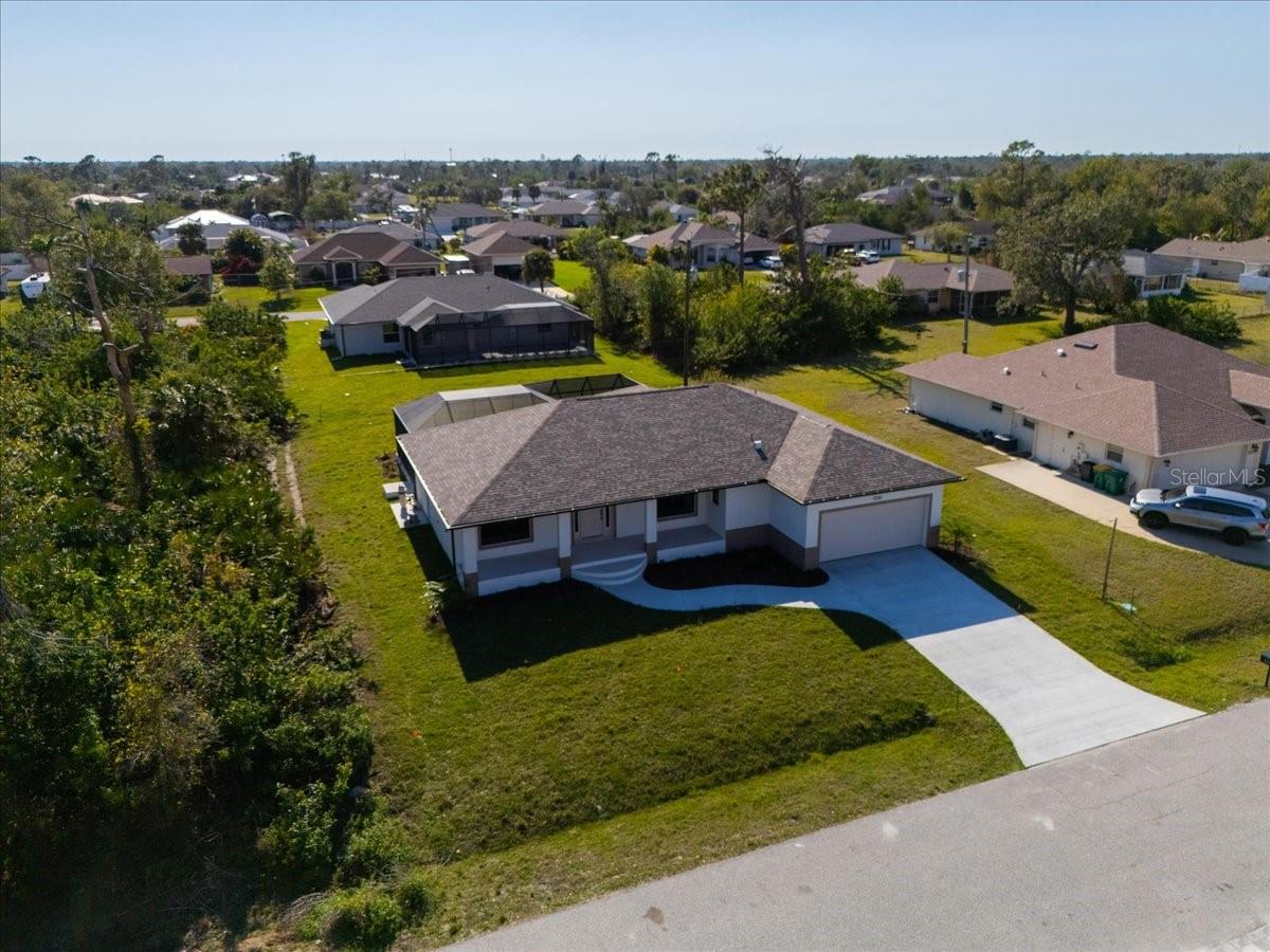 Image 46 of 51 For 7235 Peacock Lane