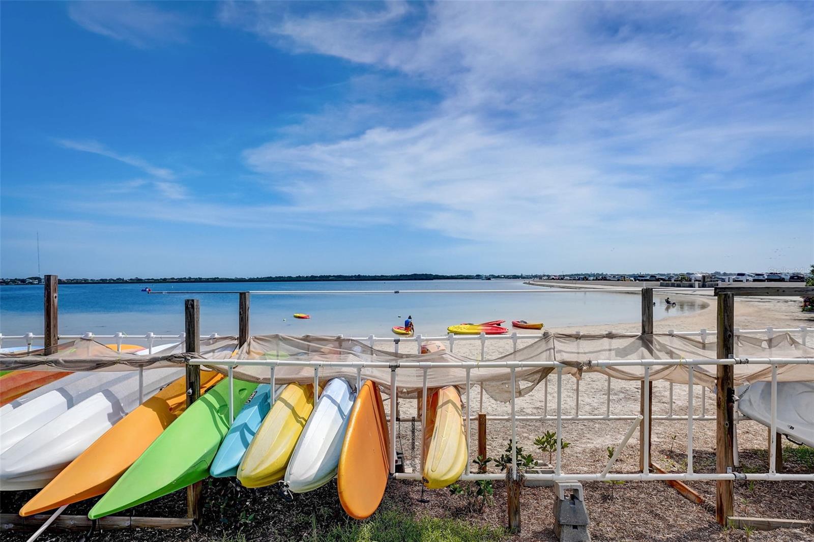 Image 68 of 72 For 25 Windrush Bay Drive 25