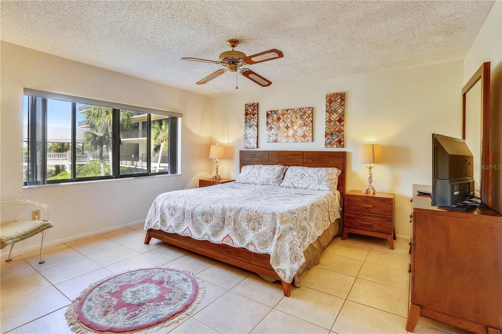 Image 12 of 25 For 7564 Bayshore Drive 207