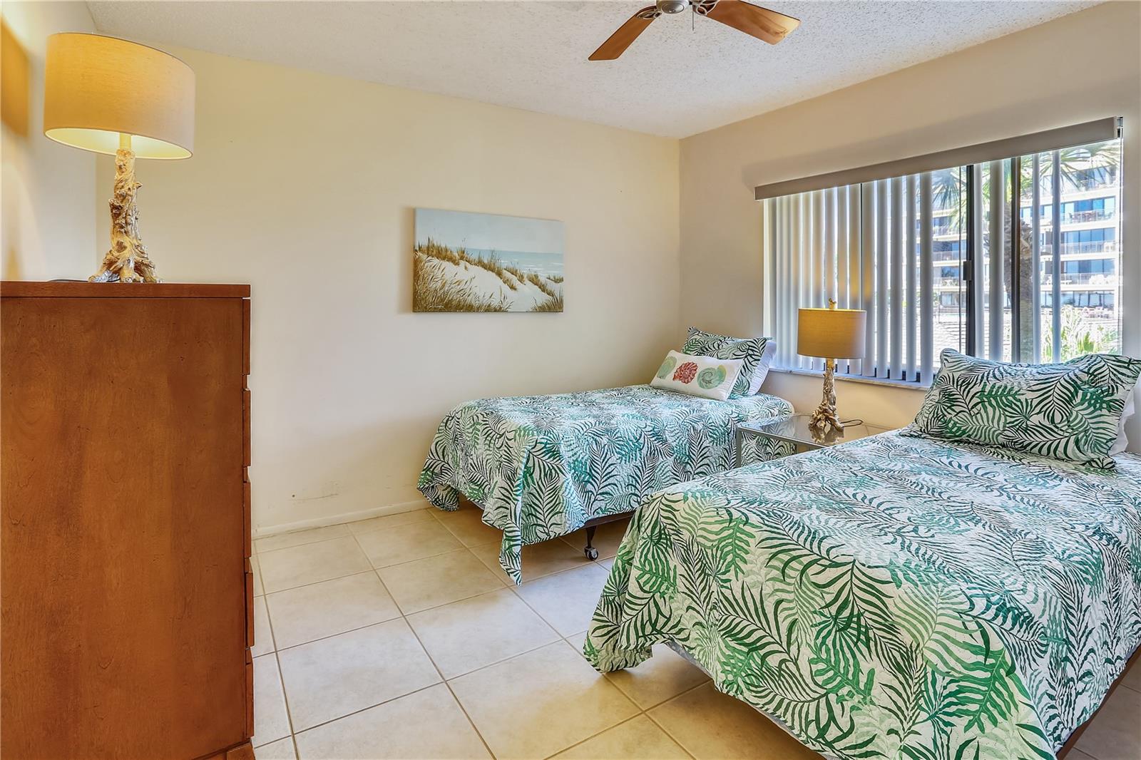 Image 15 of 25 For 7564 Bayshore Drive 207