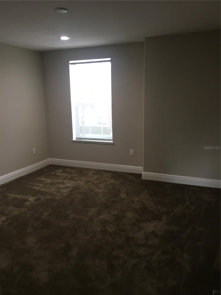 Listing photo id 9 for 1214 Godavari Way