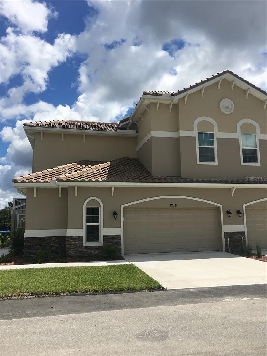Listing photo id 0 for 1214 Godavari Way