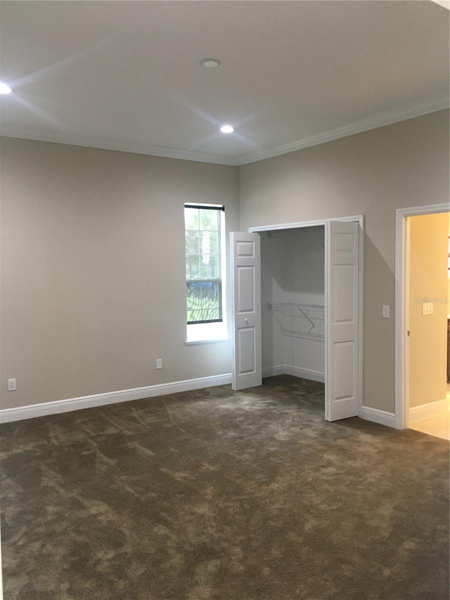 Listing photo id 5 for 1214 Godavari Way