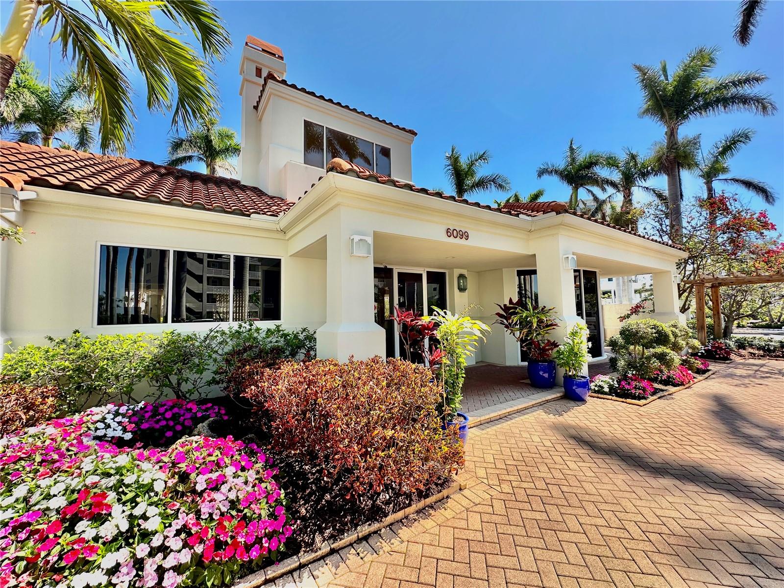 Listing photo id 31 for 6105 Bahia Del Mar Circle S 682