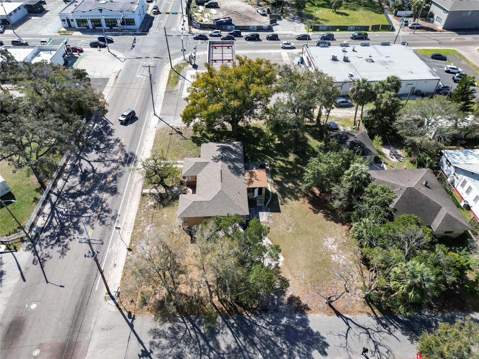 Image 22 of 40 For 2606 Boulevard
