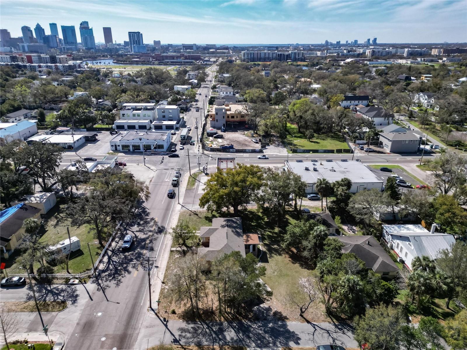 Image 23 of 40 For 2606 Boulevard