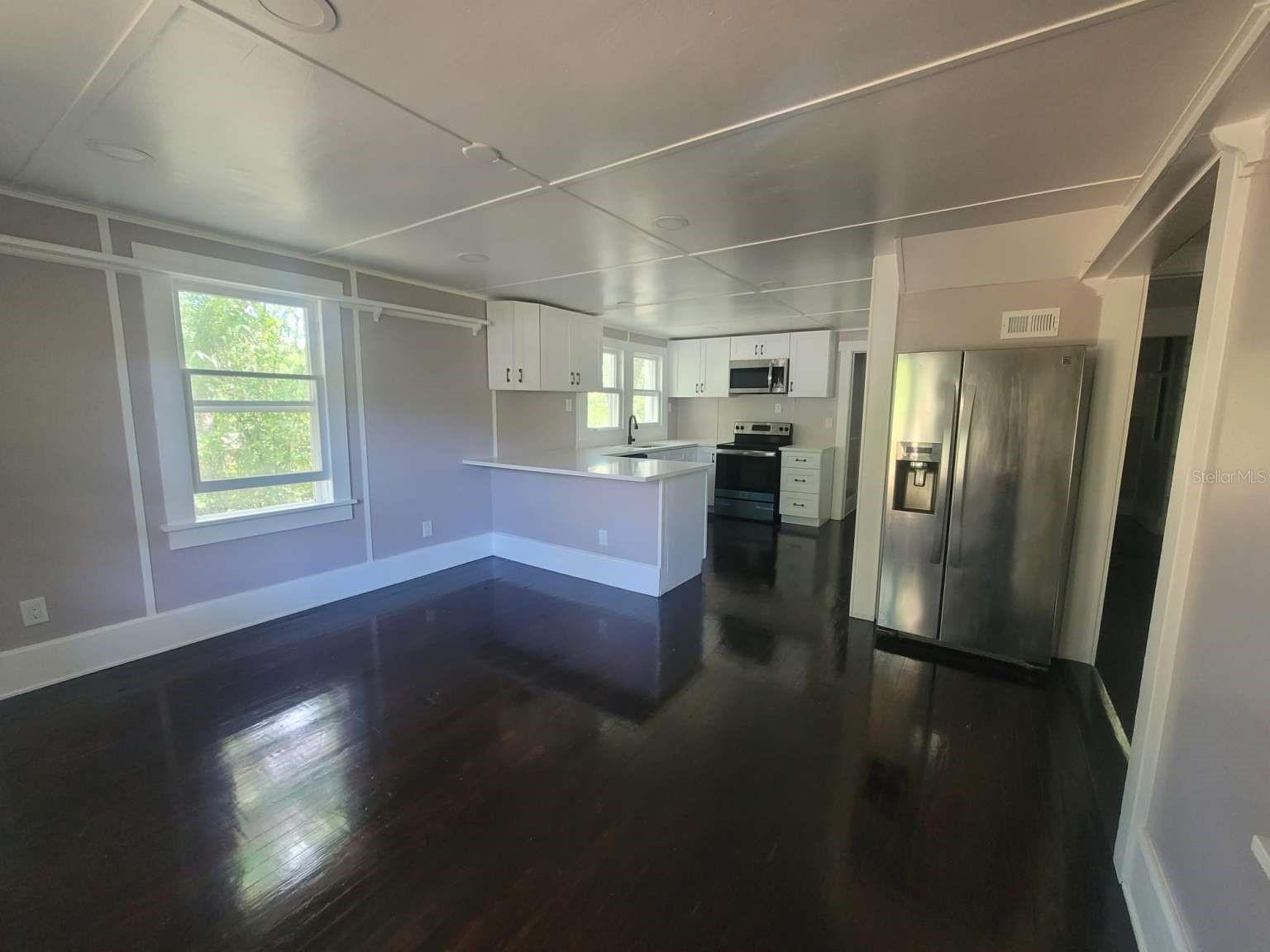 Image 21 of 24 For 5121 40th Avenue N