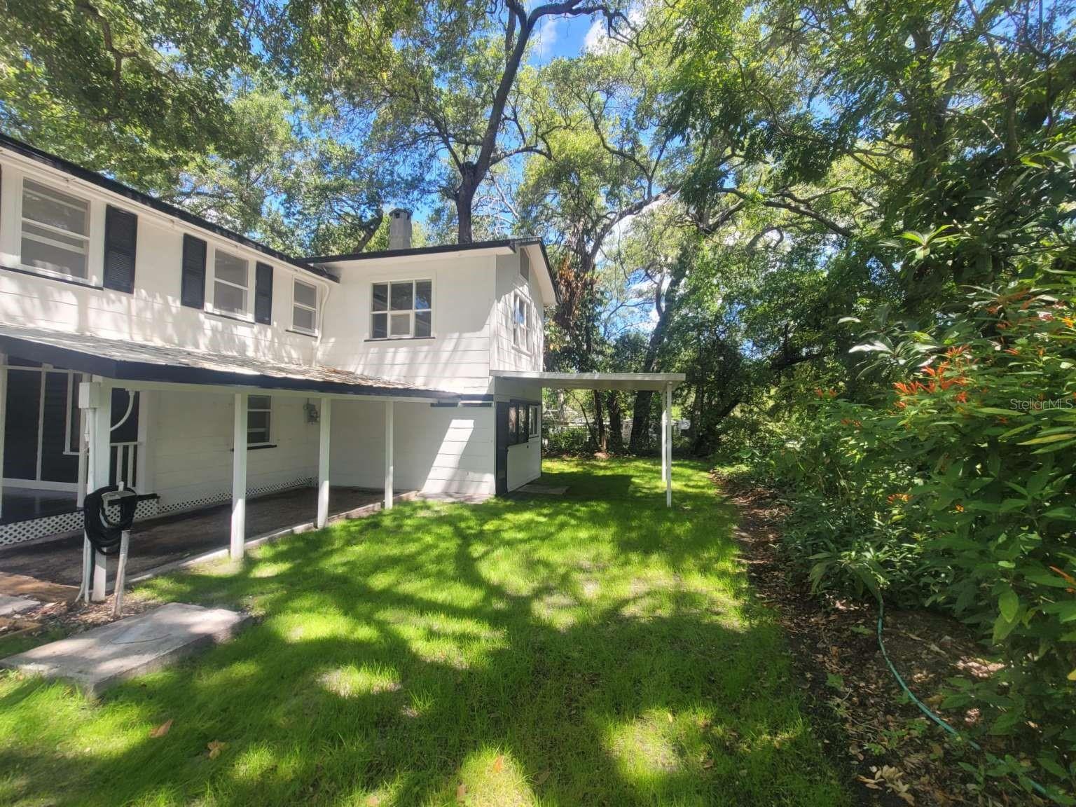 Image 3 of 24 For 5121 40th Avenue N