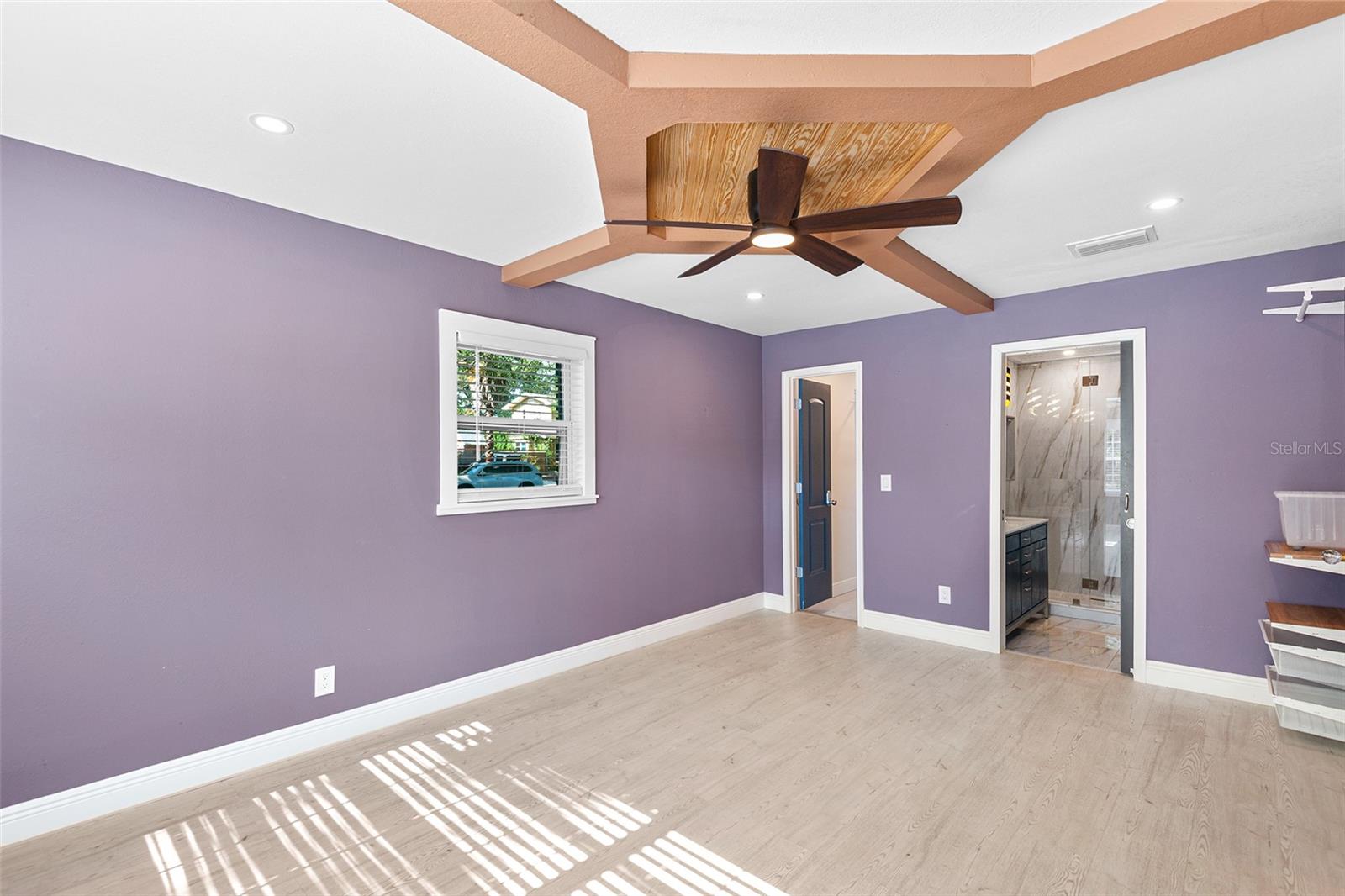 Image 15 of 35 For 810 22nd Street N