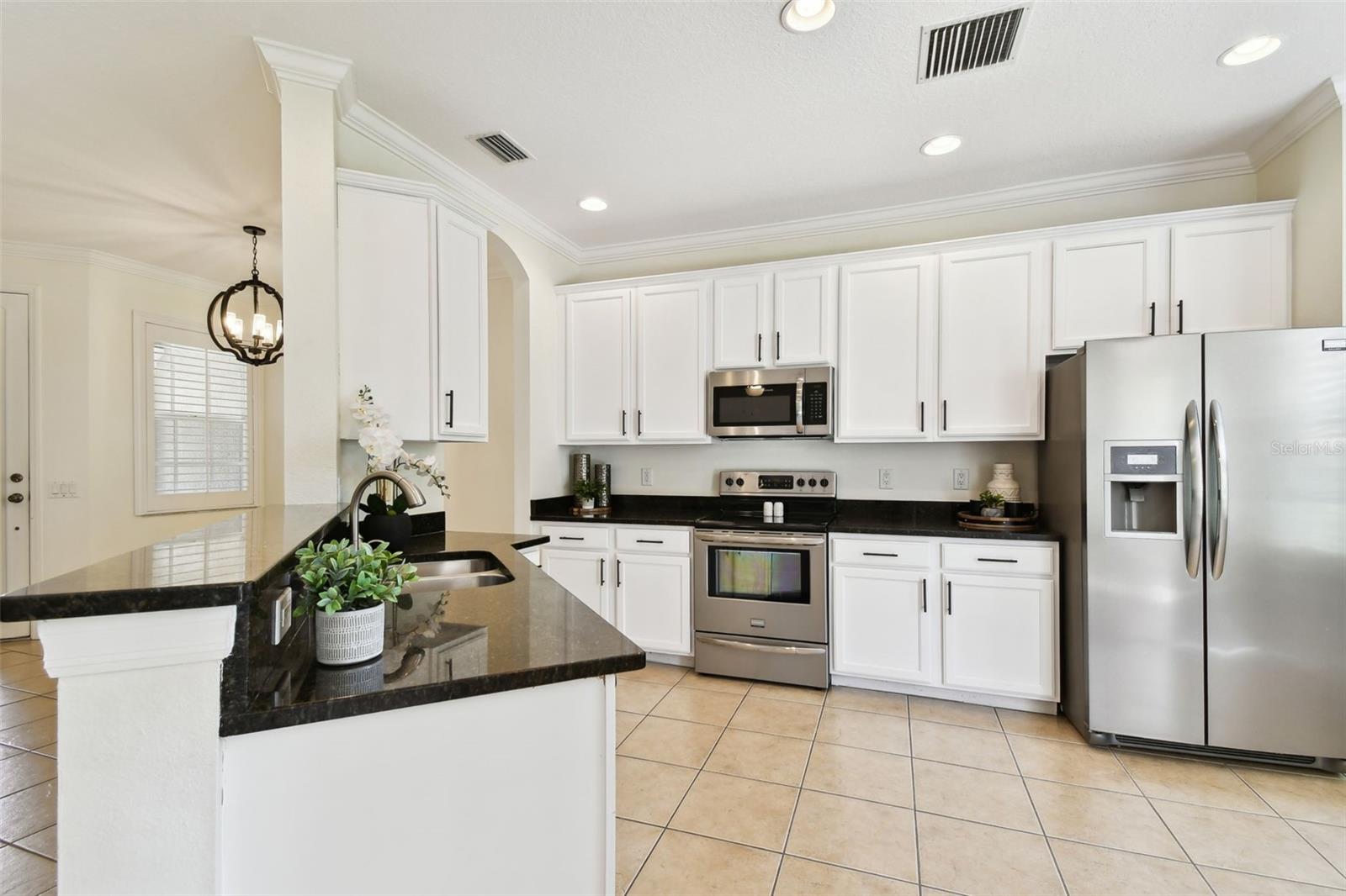 Image 15 of 71 For 14542 Mirabelle Vista Circle