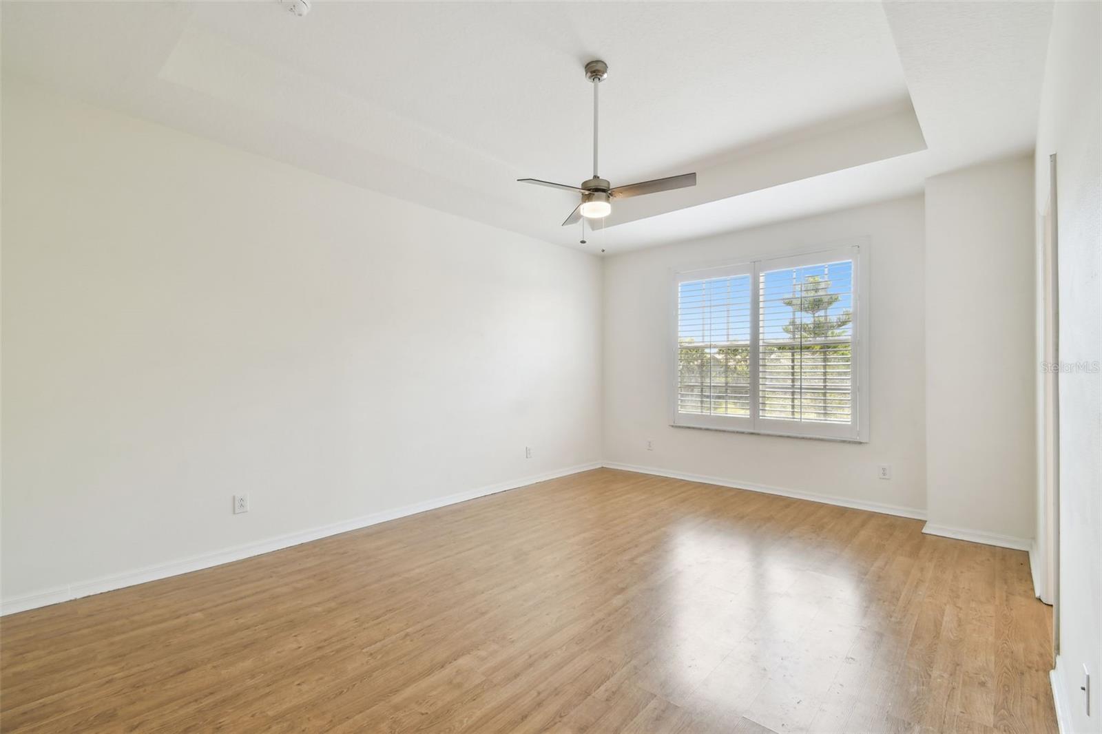 Image 29 of 71 For 14542 Mirabelle Vista Circle