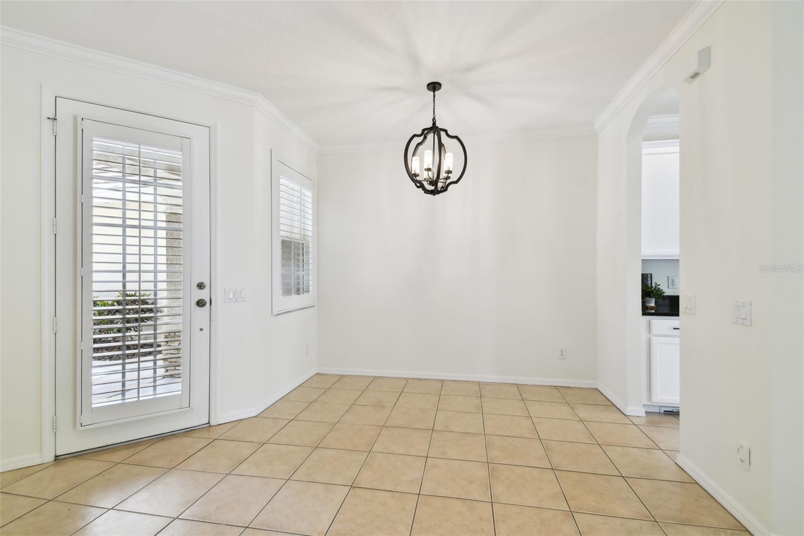 Image 8 of 71 For 14542 Mirabelle Vista Circle