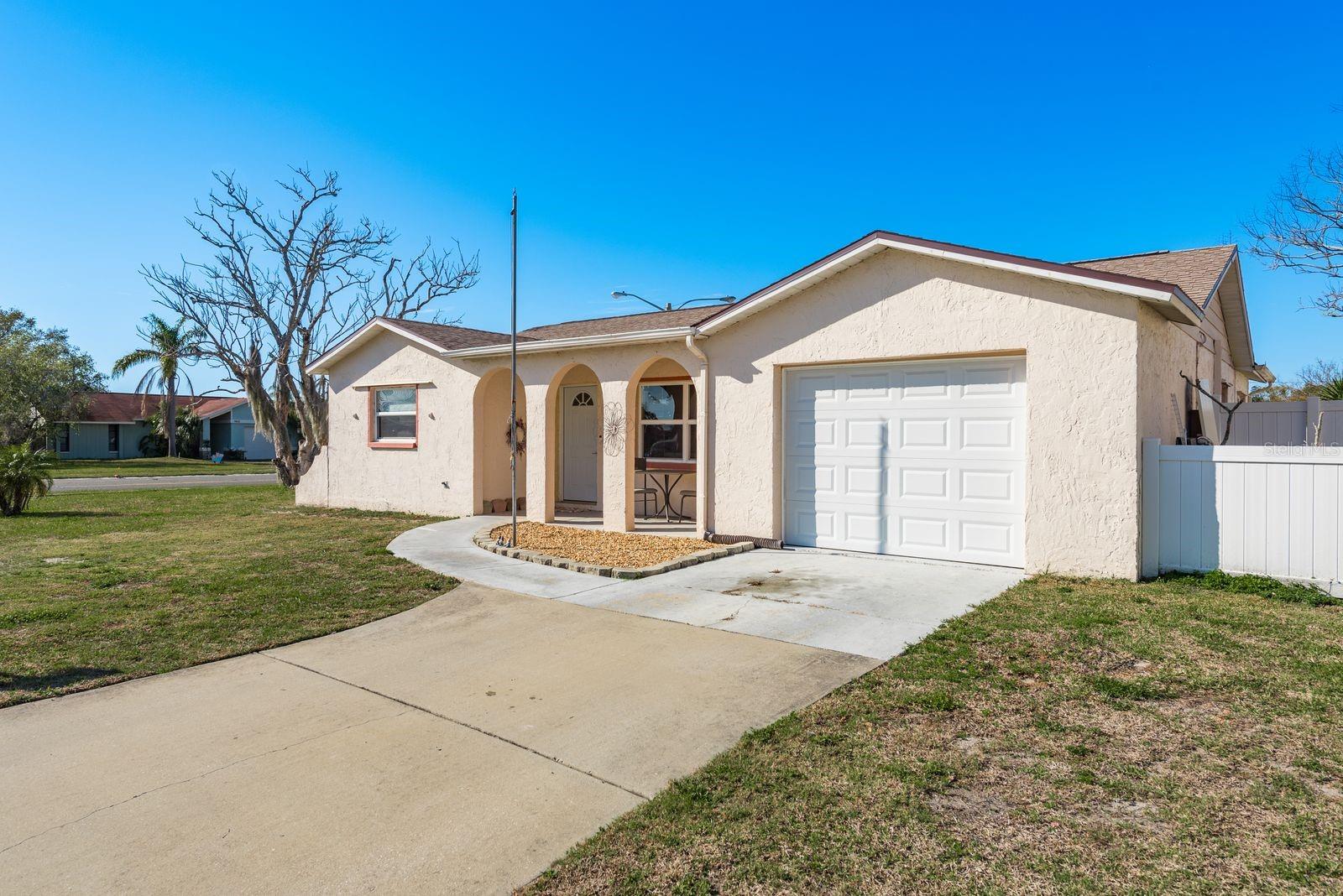 Image 3 of 29 For 7211 Robstown Drive