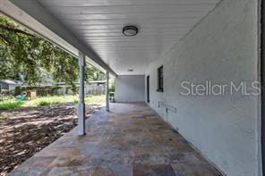 Listing photo id 15 for 2710 Osborne Avenue 1