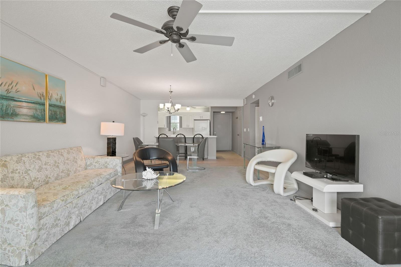 Image 4 of 25 For 7910 Sun Island Drive S 302