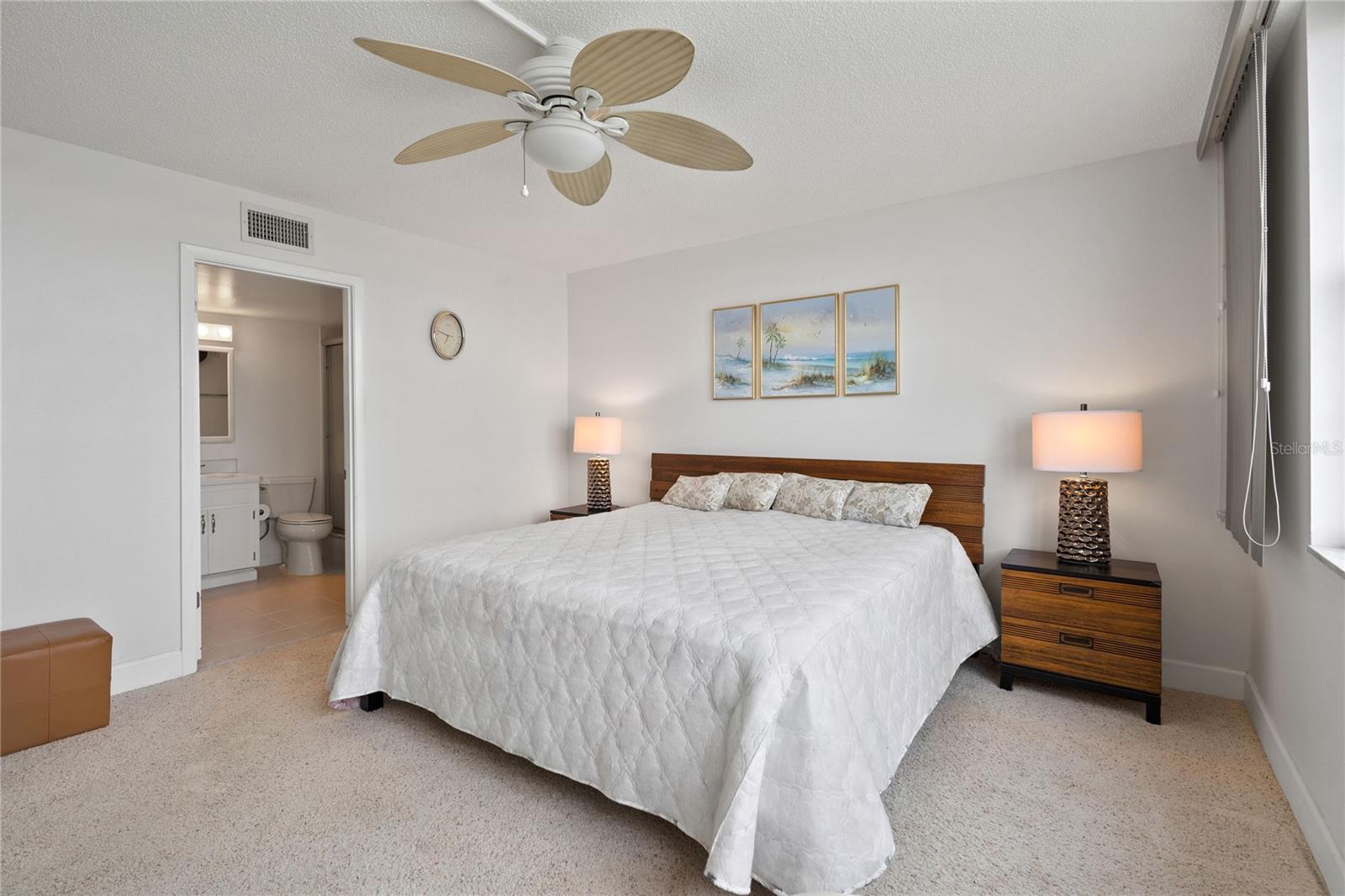 Image 8 of 25 For 7910 Sun Island Drive S 302