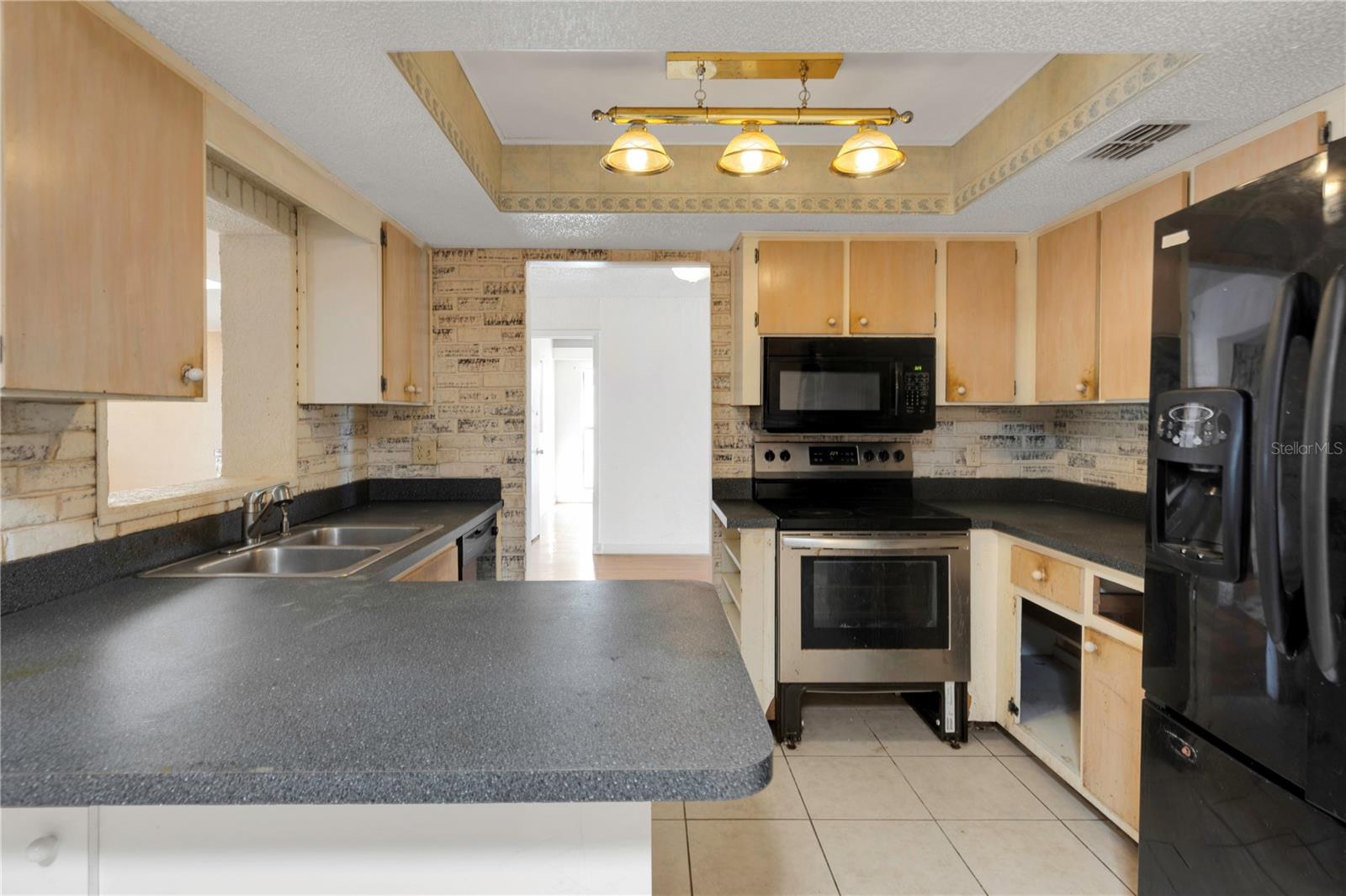 Image 7 of 26 For 1137 54th Avenue S