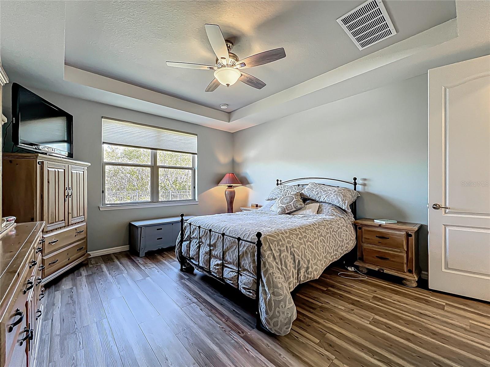 Image 13 of 96 For 5016 Bella Armonia Circle