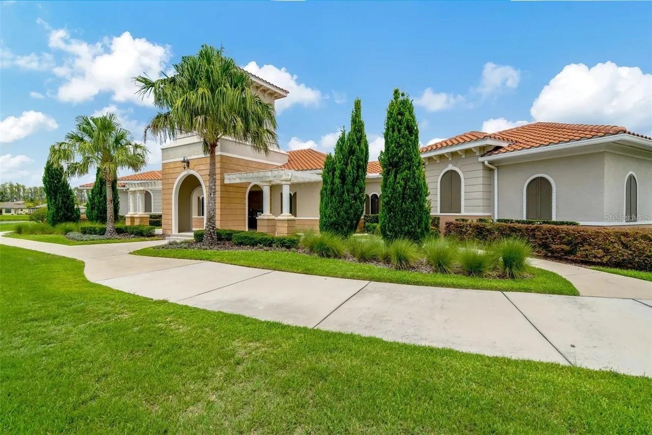Image 70 of 96 For 5016 Bella Armonia Circle