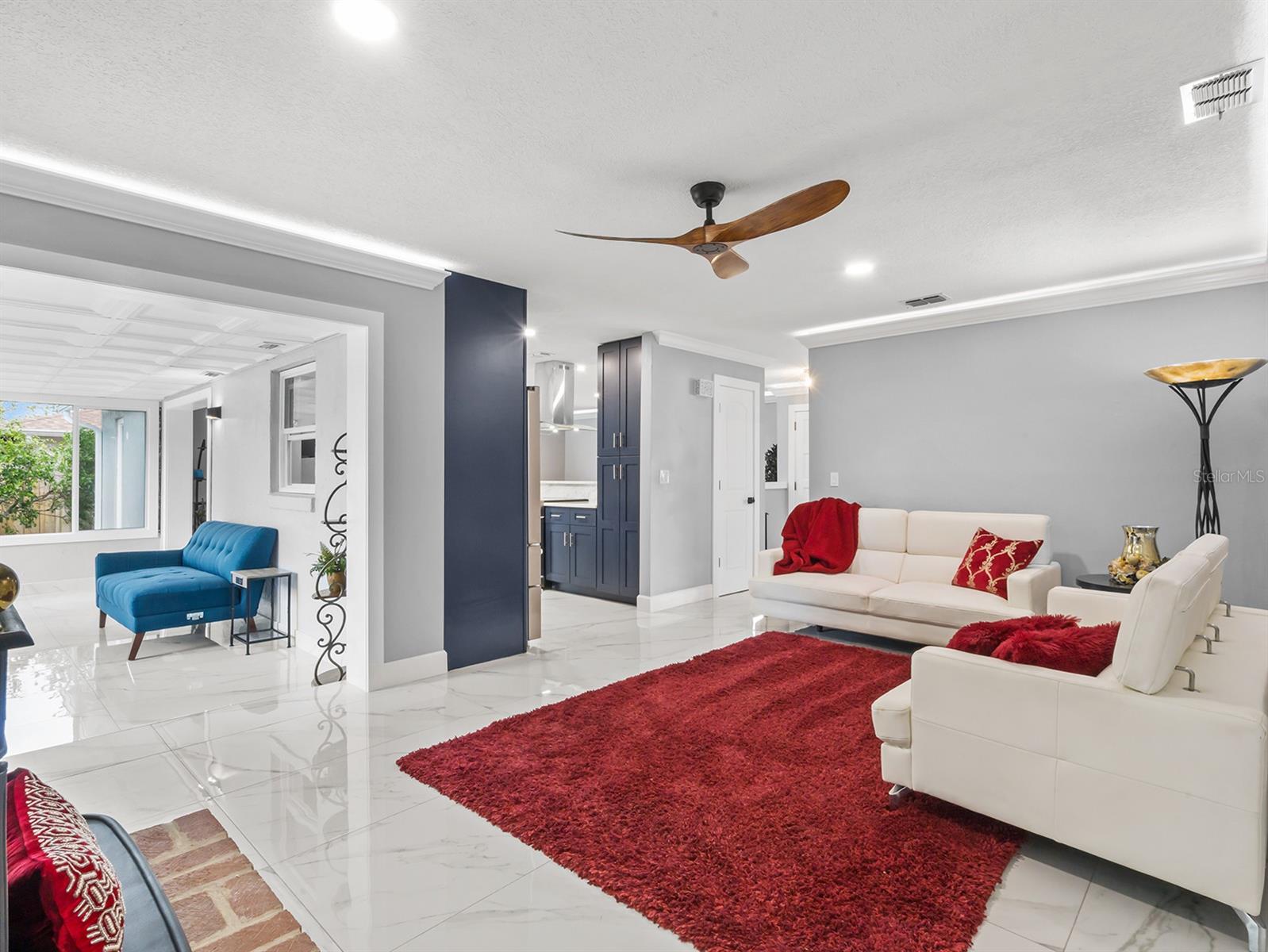 Image 11 of 23 For 226 Selkirk Way