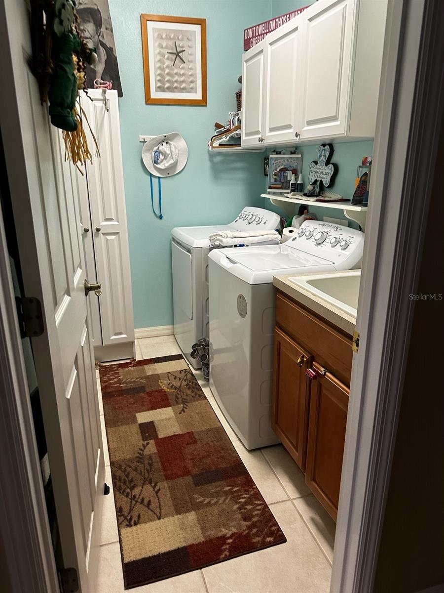 Image 3 of 13 For 8214 Tabbystone Place