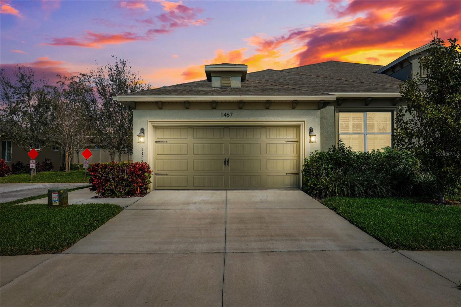 Image 2 of 38 For 1467 Twin Villas Way