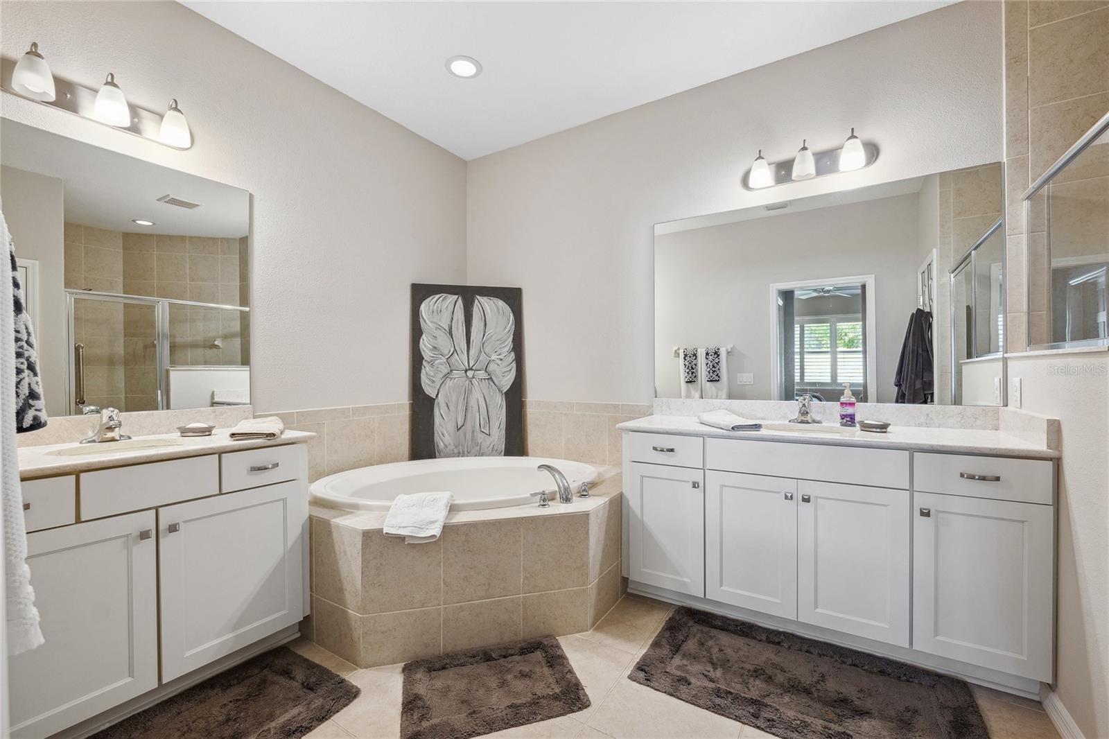 Image 21 of 38 For 1467 Twin Villas Way