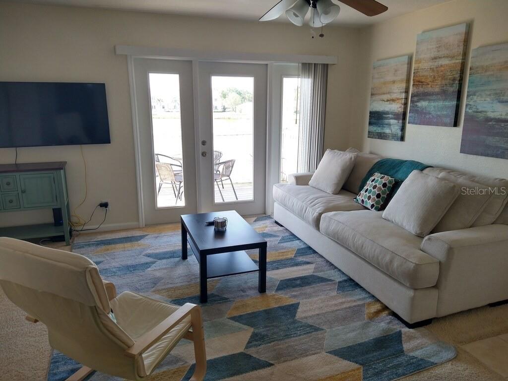 Image 3 of 30 For 149 Seahorse Drive Se F