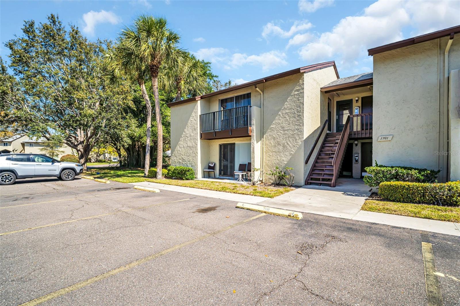 Listing photo id 22 for 4215 Bay Drive 1701c